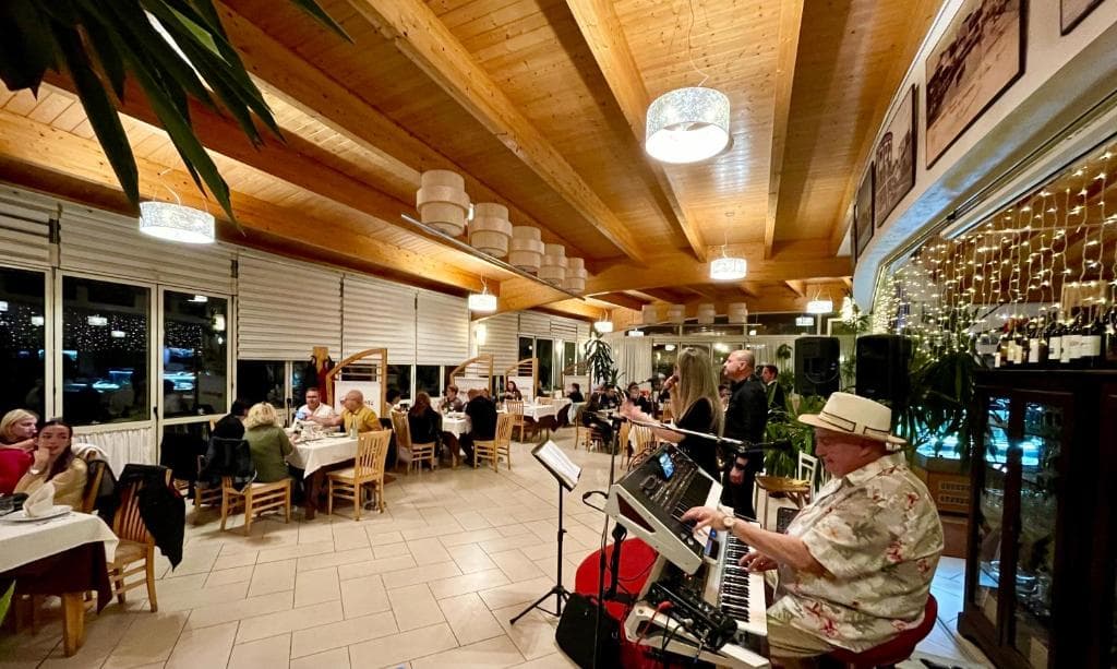 Aragosta Hotel - 34