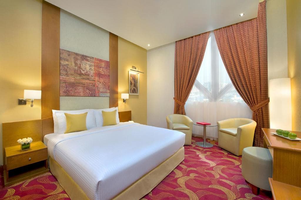 City Seasons Towers Bur Dubai - 9