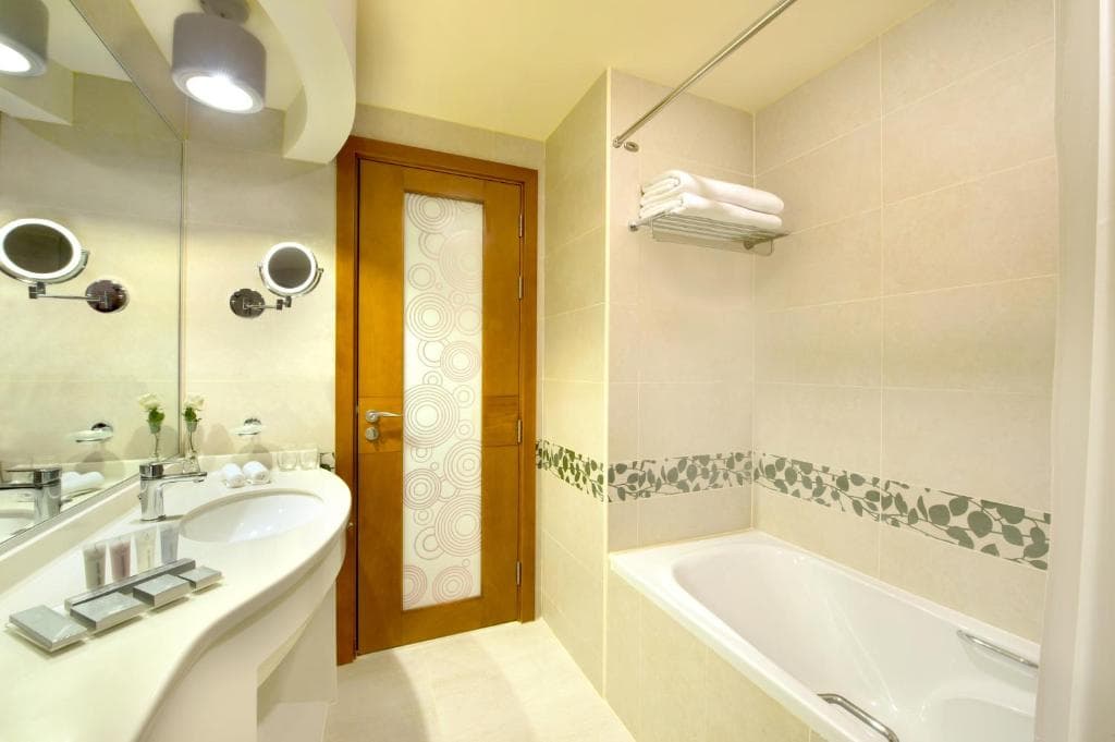 City Seasons Towers Bur Dubai - 15