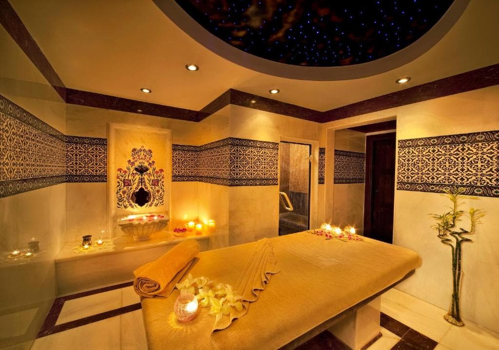 Hotel Grand Millennium Dubai - 7