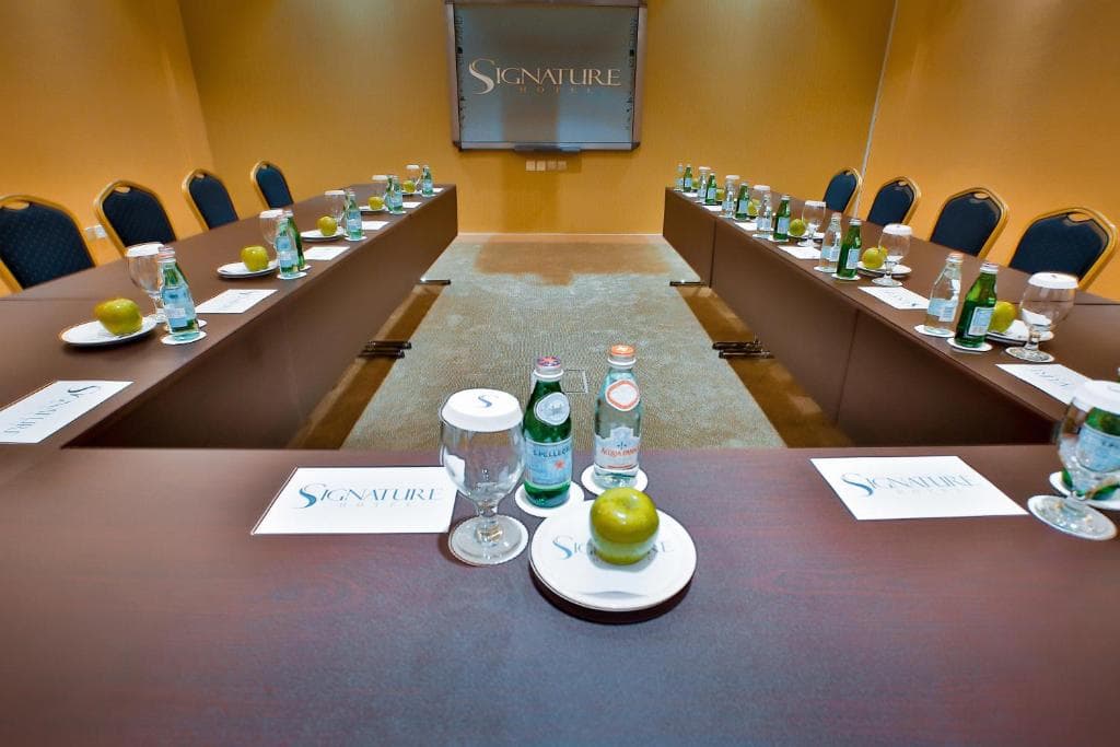 Signature Hotel Al Barsha - 39