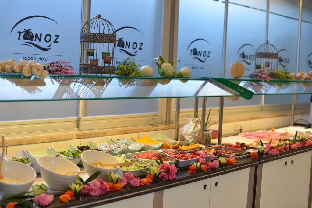 Tonoz Beach Hotel - 12