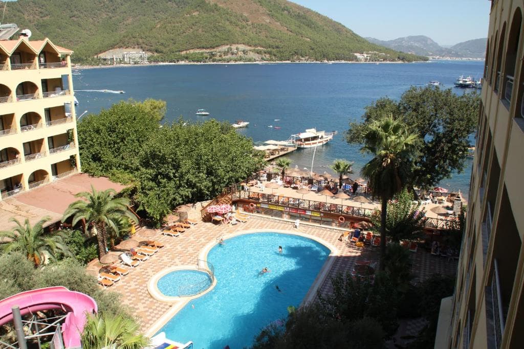 Golmar Beach Hotel - 18