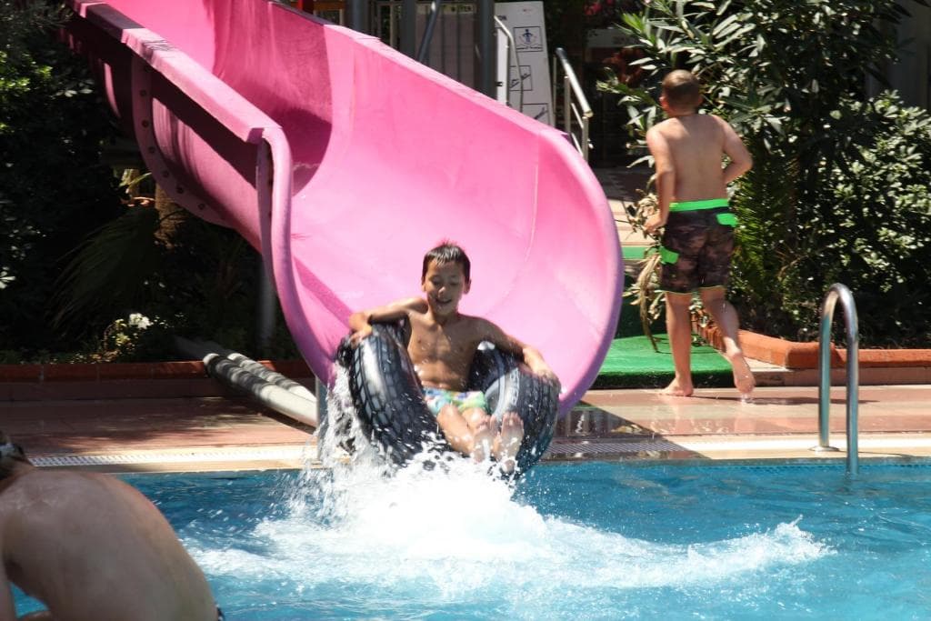 Golmar Beach Hotel - 40