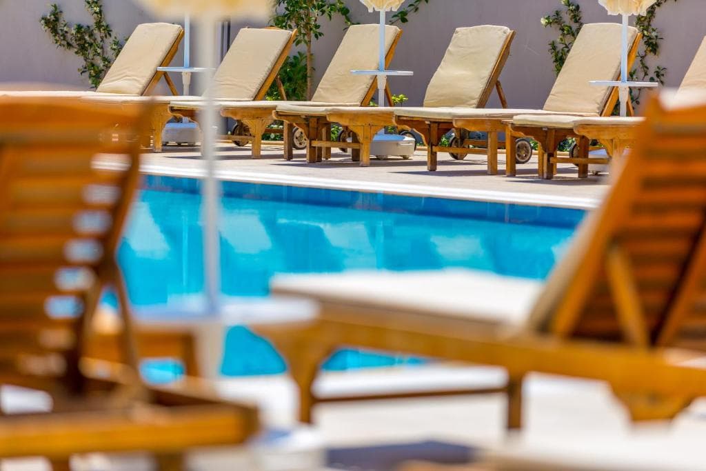 Julian Marmaris - 22