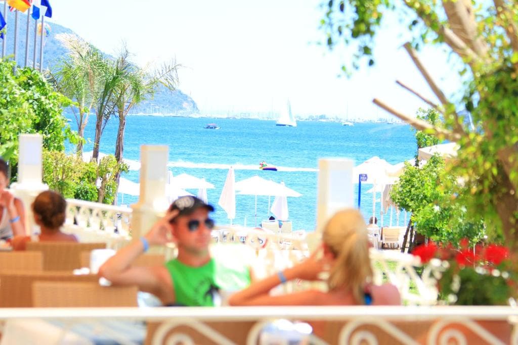 Hawaii Hotel - 22