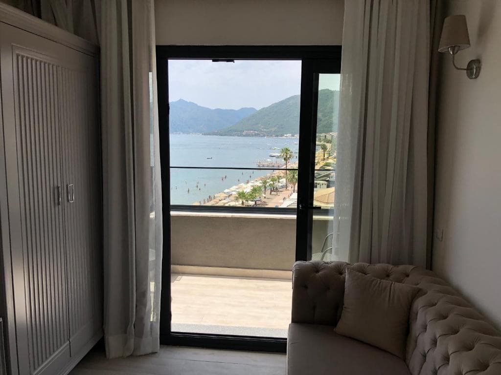 Yunus Hotel - 22