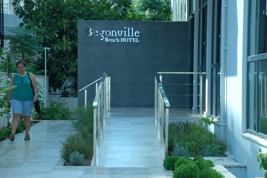 Begonville Beach Hotel - 11