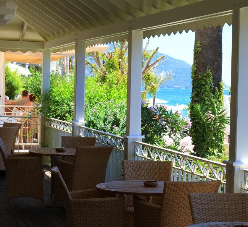 Hawaii Hotel - 3