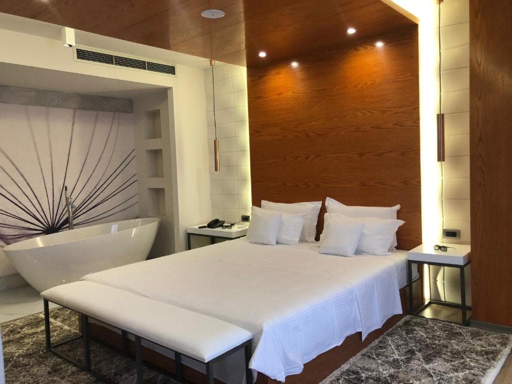 Hotel Palace - 2