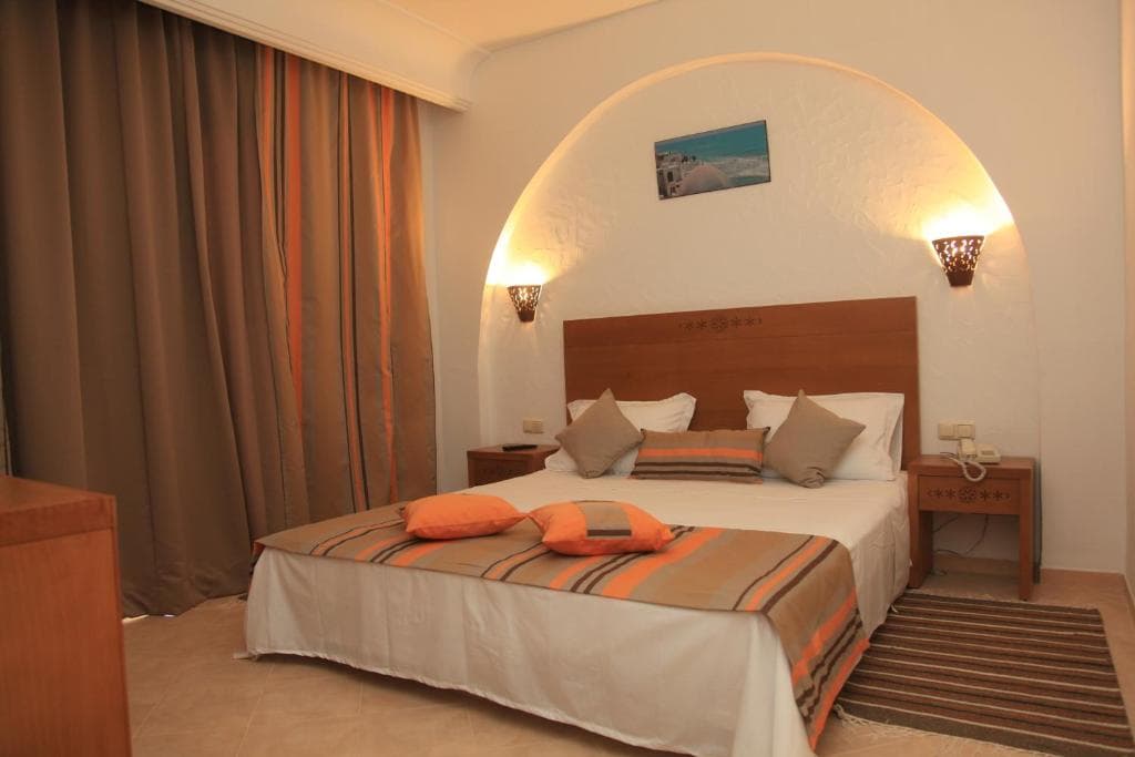 Charter Tunisia - Menara Hammamet - 25