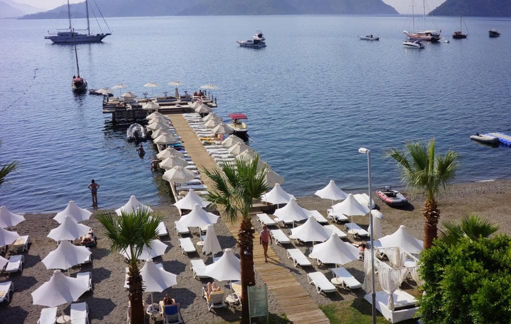 Cettia Beach Resort - 12