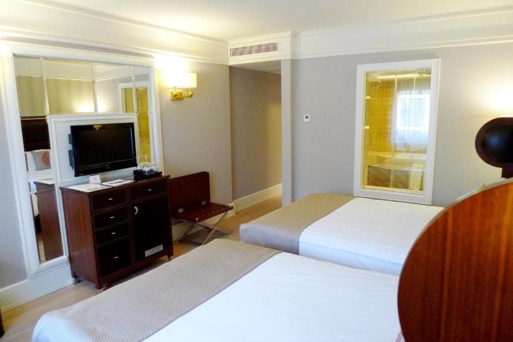 Titanic Comfort Hotel Sisli - 36