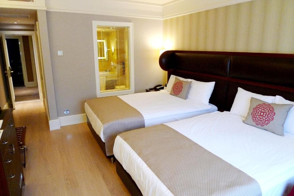 Titanic Comfort Hotel Sisli - 11