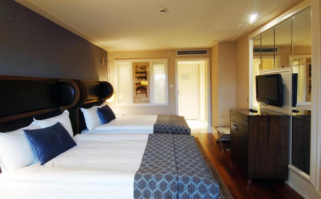 Titanic City Taksim Hotel - 10