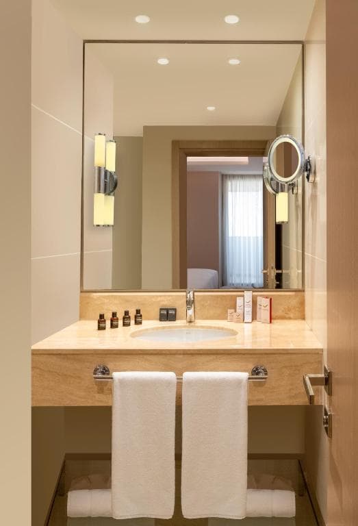 Movenpick Hotel Istanbul Bosphorus - 5