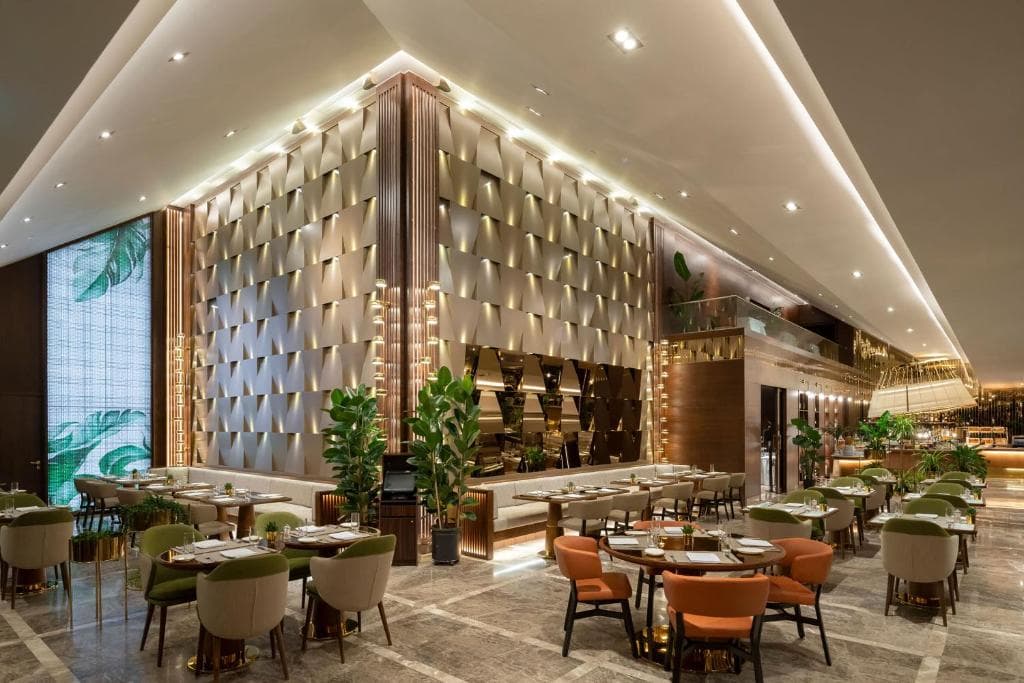 Movenpick Hotel Istanbul Bosphorus - 13