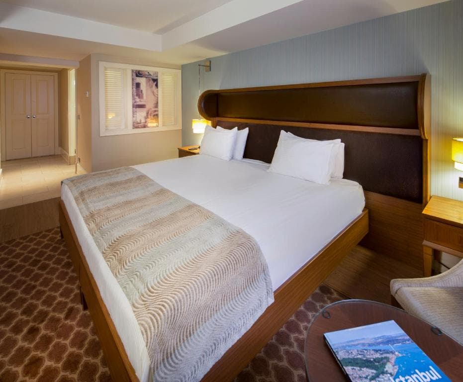 Titanic Comfort Hotel Sisli - 9