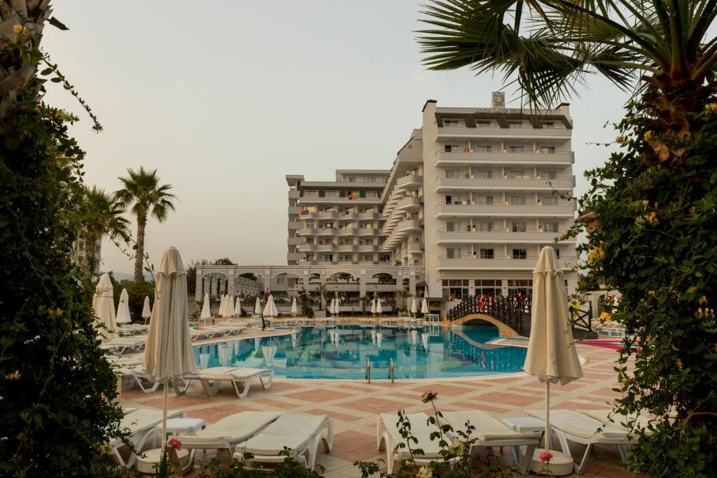 Holiday Garden Resort - 14