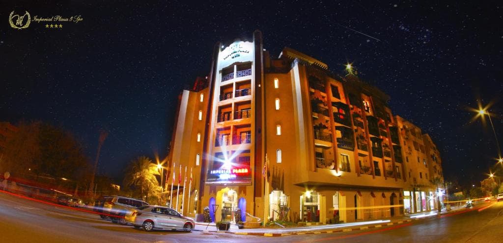 Imperial Plaza - 15