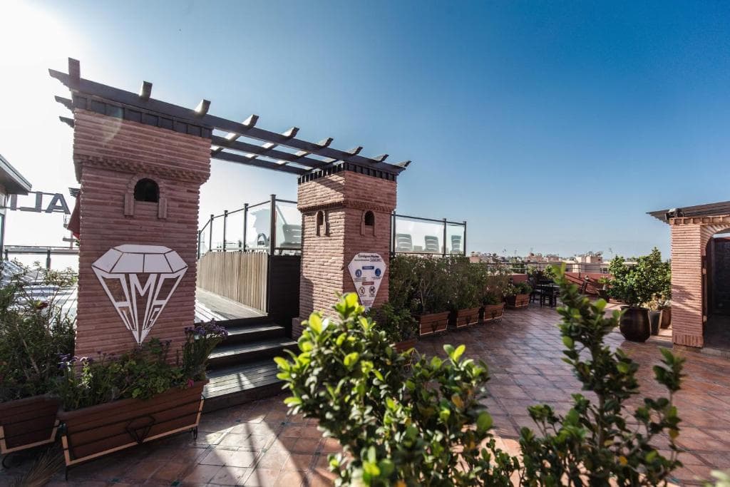 Almas Hotel - 6
