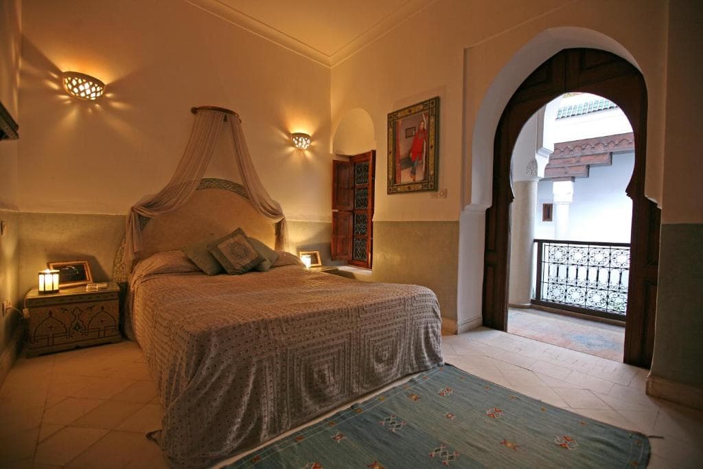 Riad Marelia - 18