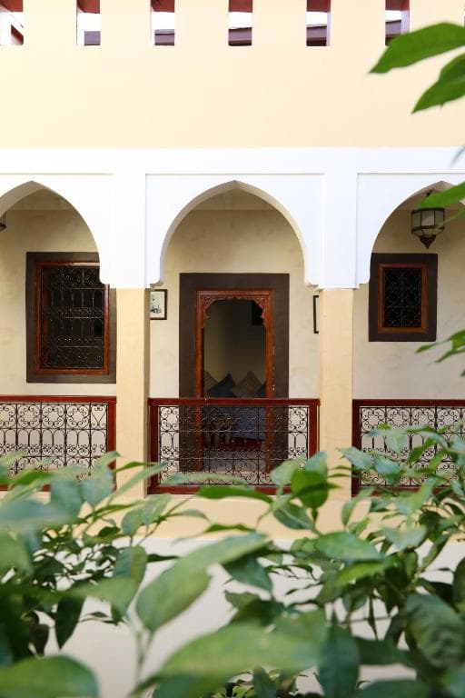 Riad Sidi Mimoune - 44