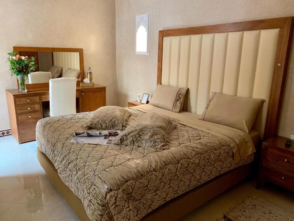 Riad Miral - 29