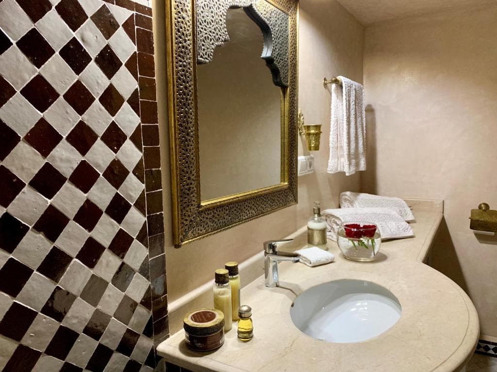Riad Miral - 15