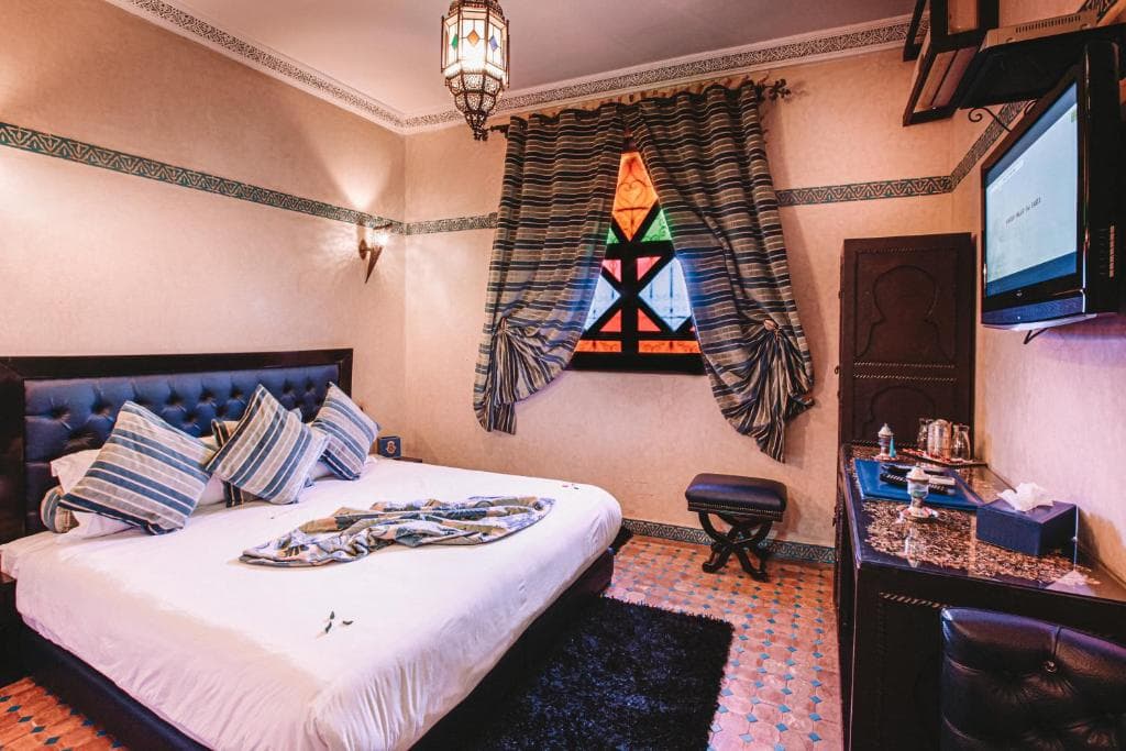 Riad Mabrouk - 29