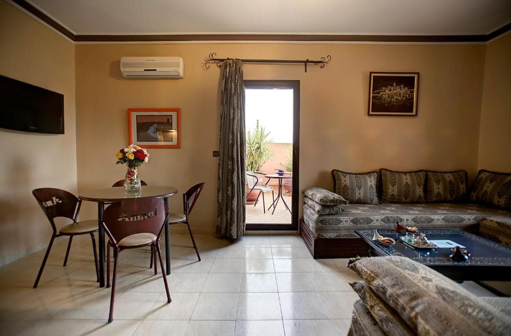 Amani Hotel Suites & Spa - 41