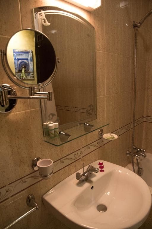 Amani Hotel Suites & Spa - 31