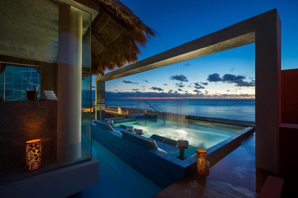 Hard Rock Hotel Cancun - 36