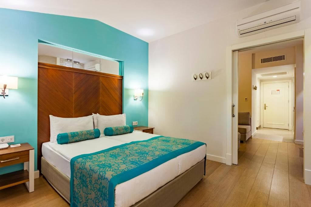 Terrace Elite Resort - 4