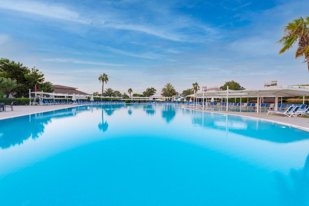 Euphoria Palm Beach - 17
