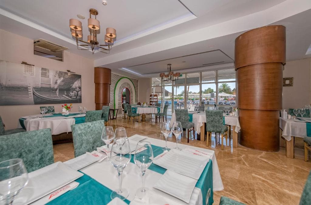 Euphoria Palm Beach - 43