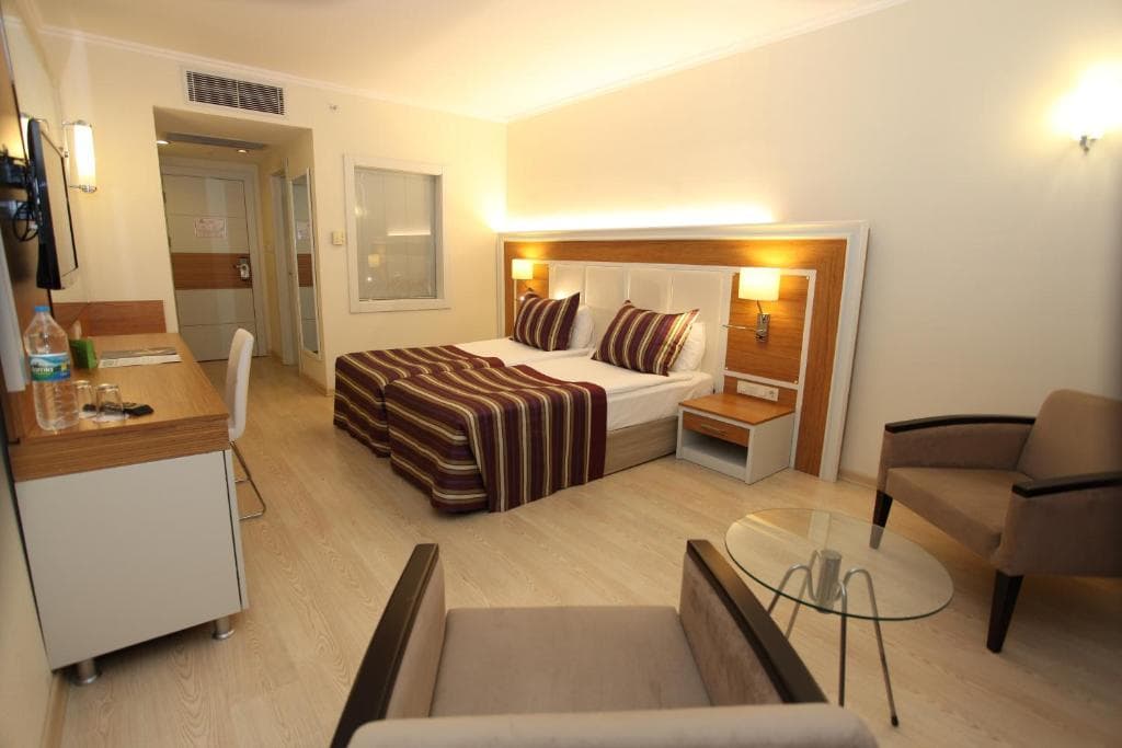 TT Hotels Pegasos Royal - 16