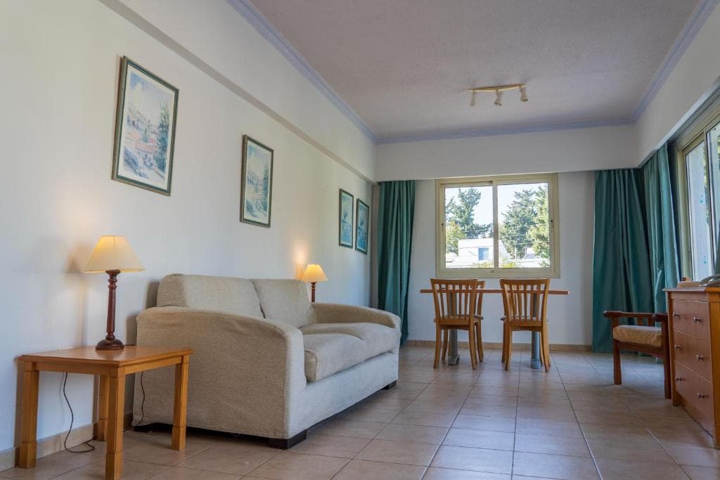 Paphos Gardens Holiday Resort - 27