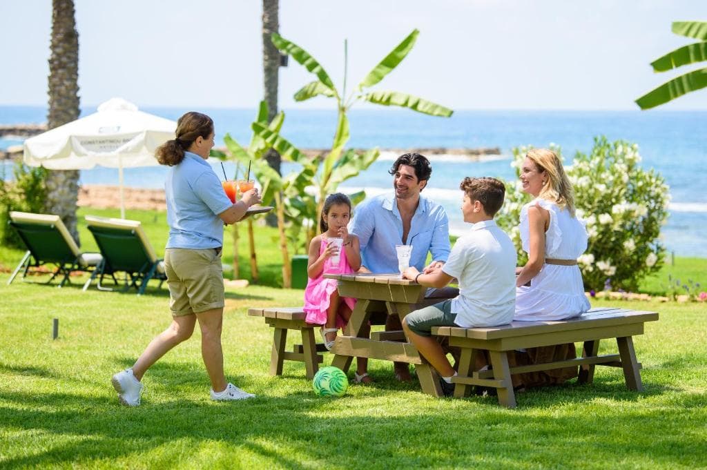 Constantinou Bros Athena Beach Hotel - 37