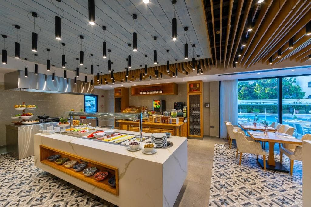 Anemi Hotel & Suites - 12