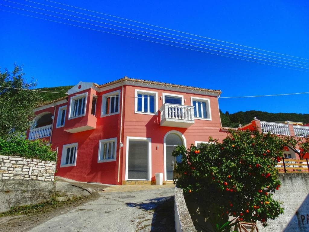 Paradiso Apartments - 6