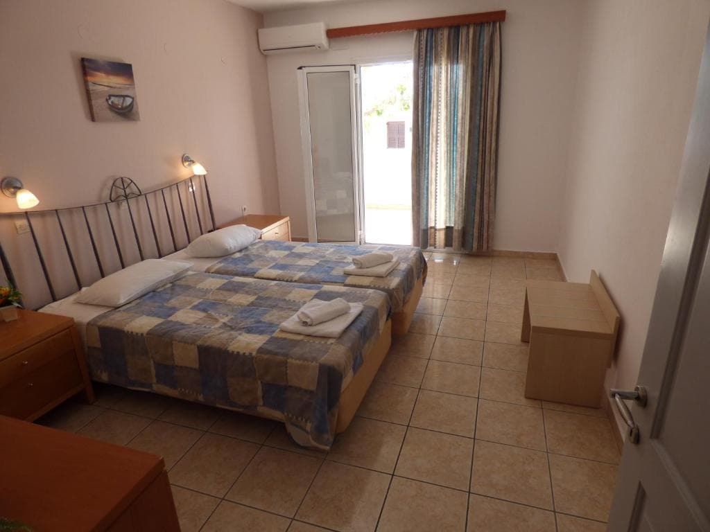 Paradiso Apartments - 9