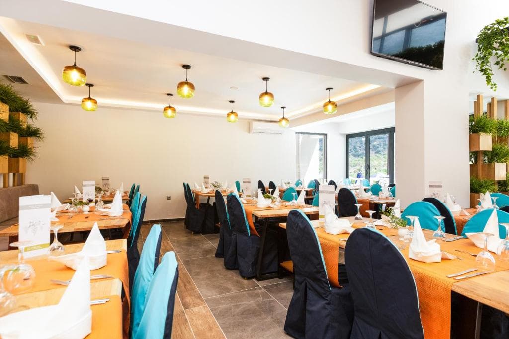 T Hotel Premium Suites - 20