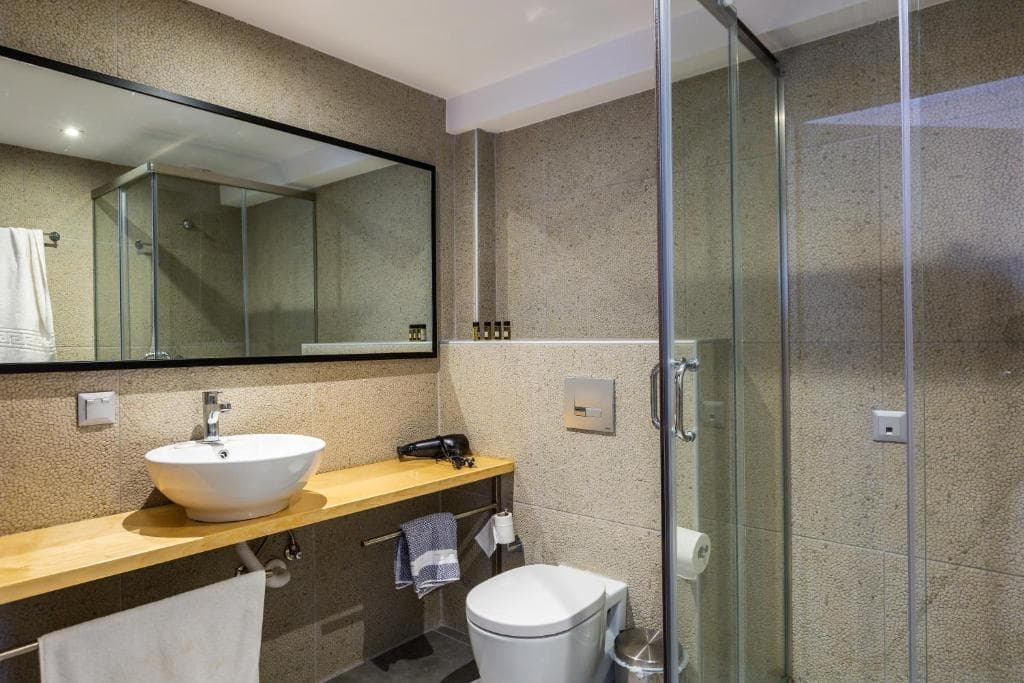 T Hotel Premium Suites - 26