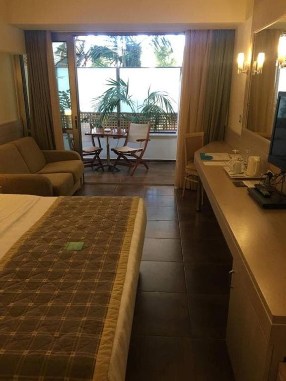 Heraklion - Thalassa Beach Resort - 9