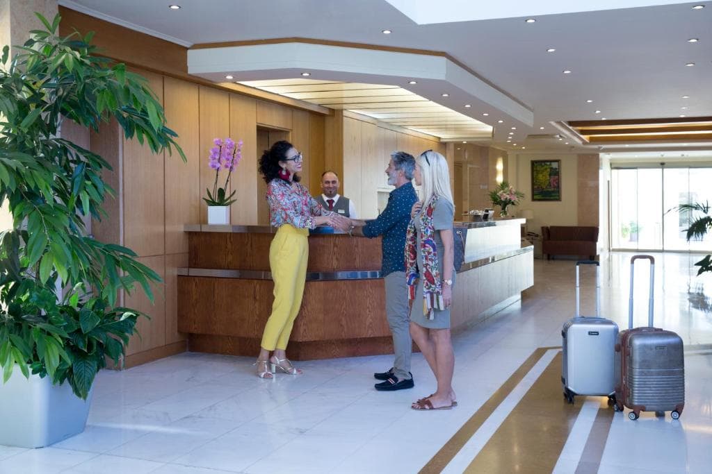 Heraklion - Thalassa Beach Resort - 14