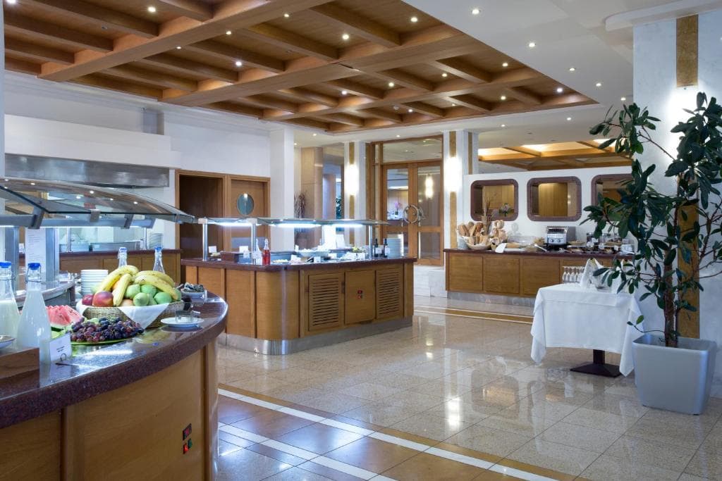 Heraklion - Thalassa Beach Resort - 19