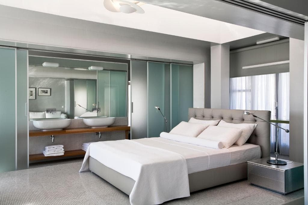 Majestic Hotel - 14