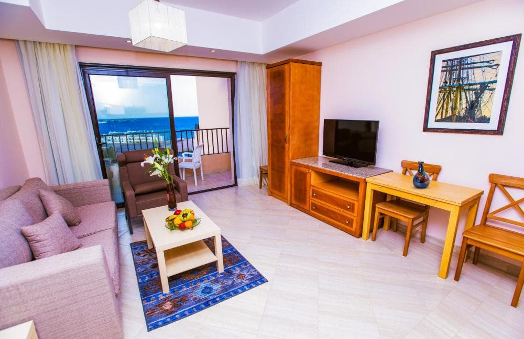 Sky View Suites Hotel - 18