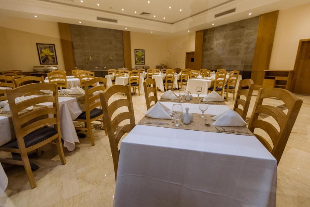 Sky View Suites Hotel - 23